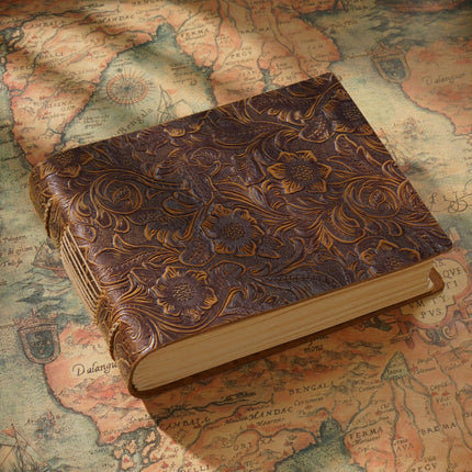 Minimalist Handmade Leather Notebook - NO004